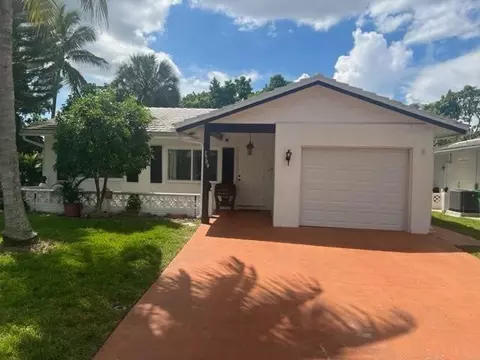 7509 NW 73rd Ave, Tamarac, FL 33321