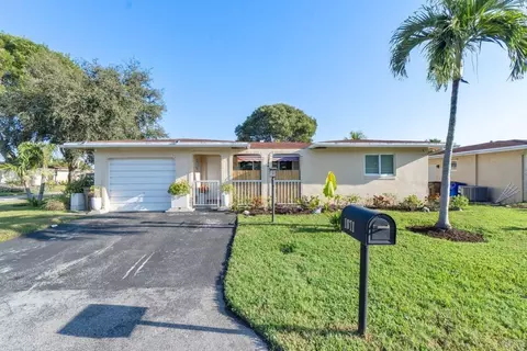 1071 NW 48th Pl, Pompano Beach, FL 33064