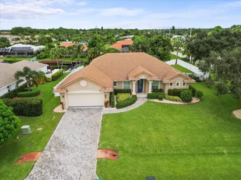 3211 SE River Vista Dr, Port Saint Lucie, FL 34952