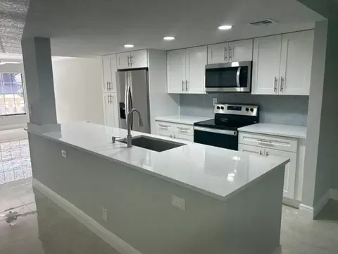 3989 NW 94th #3989, Sunrise, FL 33351
