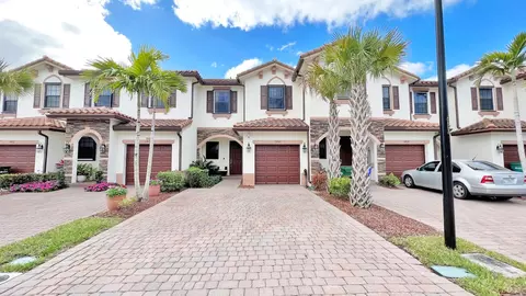 5480 NW 27th Ct #5480, Margate, FL 33063