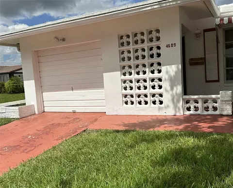 4609 NW 45th Ct, Tamarac, FL 33319