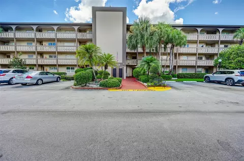 1702 Andros Isle #G1, Coconut Creek, FL 33066