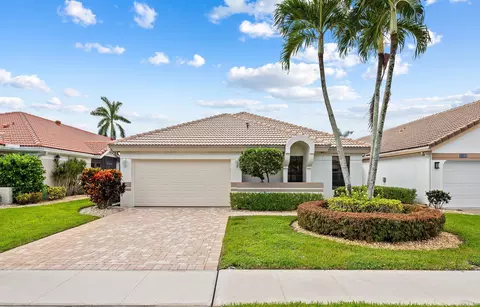 11289 Clover Leaf Cir, Boca Raton, FL 33428