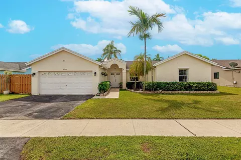 9510 NW 52nd, Sunrise, FL 33351