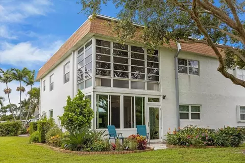 2950 SE Ocean Blvd #10-6, Stuart, FL 34996