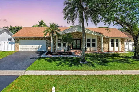 1102 NW 133rd, Sunrise, FL 33323