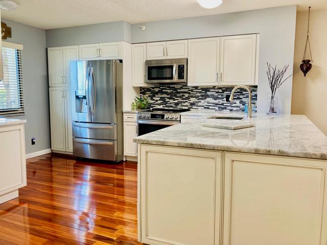 2112 S Cypress Bend Dr #306, Pompano Beach, FL 33069