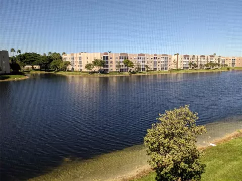 7561 Granville #7561, Tamarac, FL 33321