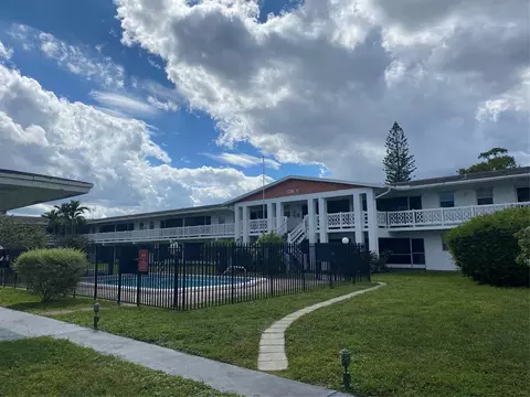 1701 NW 46th Ave #209, Lauderhill, FL 33313