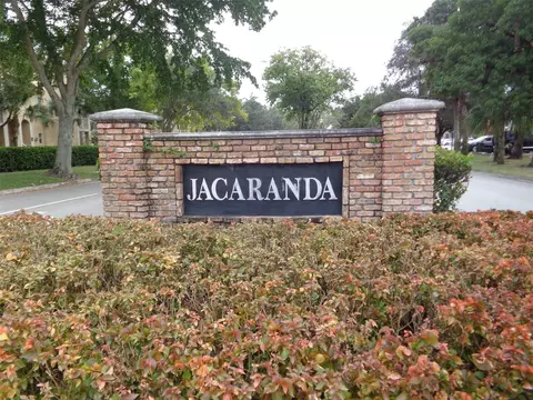 5 Jacaranda Country Clb #208, Plantation, FL 33324