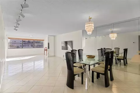 10400 NW 30th Ct #201, Sunrise, FL 33322