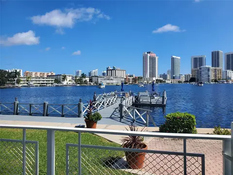 430 Golden Isle #104, Hallandale Beach, FL 33009