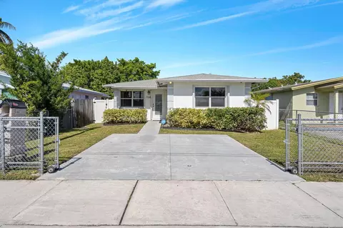 708 NW 5th, Hallandale Beach, FL 33009