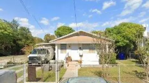 71 NW 33rd St, Miami, FL 33127