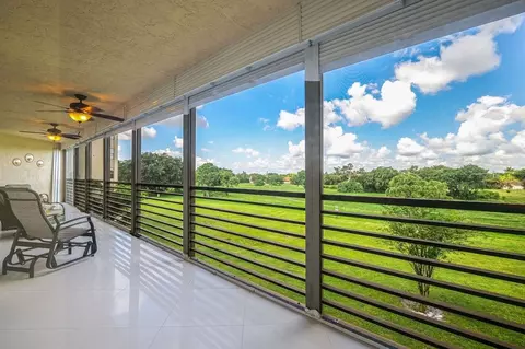 7300 Radice #306, Lauderhill, FL 33319