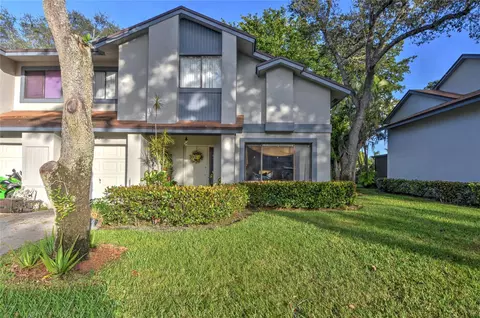 5226 NW Gate Lake Rd #5226, Tamarac, FL 33319