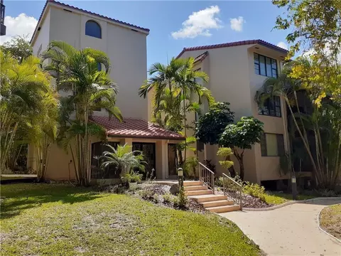 6010 S Falls Cir #309, Lauderhill, FL 33319