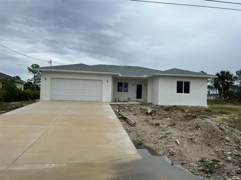 3911 NE 16 Pl, Cape Coral, FL 33909