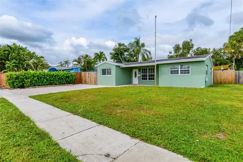3525 SW 15th, Fort Lauderdale, FL 33312