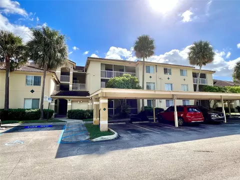 420 S S Park #2-104, Hollywood, FL 33021