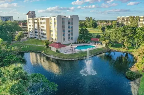 7041 Environ Blvd #230, Lauderhill, FL 33319