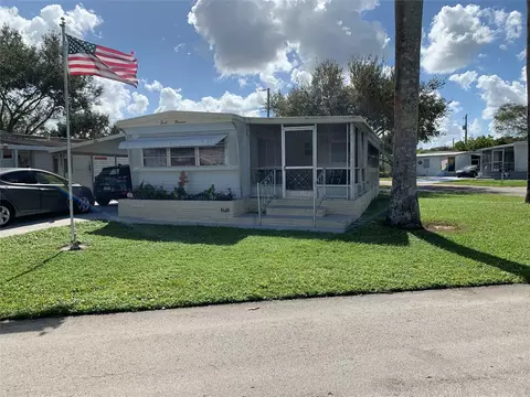 8660 SW 19th, Davie, FL 33324
