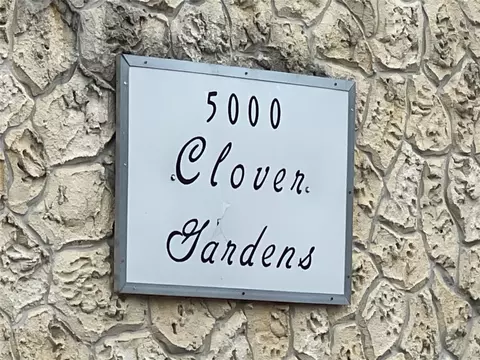 5000 NW 36 St #409, Lauderdale Lakes, FL 33319