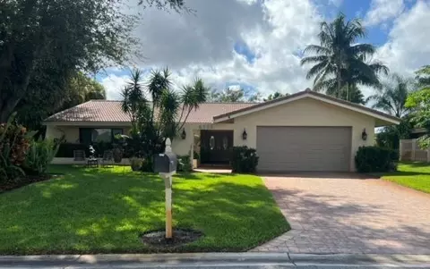 8568 NW 11th St, Coral Springs, FL 33071