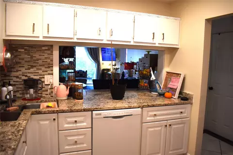 5275 NW 10th Ct #306, Plantation, FL 33313
