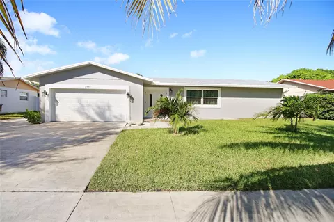2987 Cortez Ln, Delray Beach, FL 33445