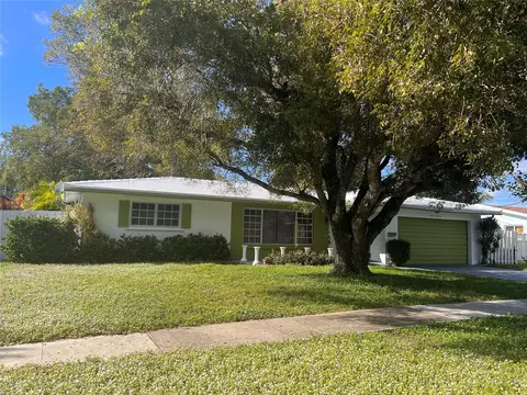 1621 E River Dr, Margate, FL 33063