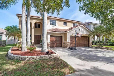 609 Honeysuckle, Weston, FL 33327