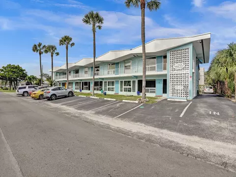 733 NW 30th #4, Wilton Manors, FL 33311