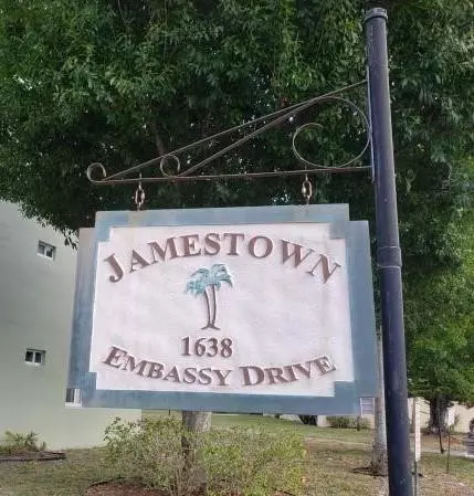 1638 Embassy #209, West Palm Beach, FL 33401