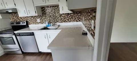 4172 Inverrary Dr #301, Lauderhill, FL 33319