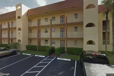 8435 Sunrise Lks #208, Sunrise, FL 33322