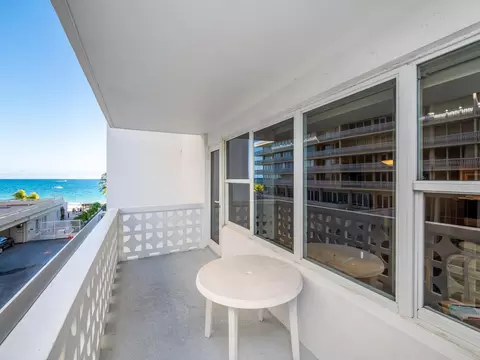 4010 Galt Ocean Dr #316, Fort Lauderdale, FL 33308