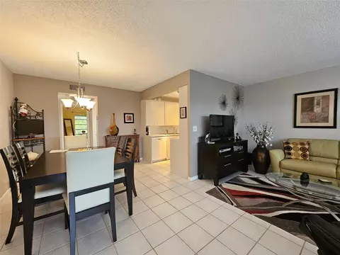4034 Newport H #4034, Deerfield Beach, FL 33442