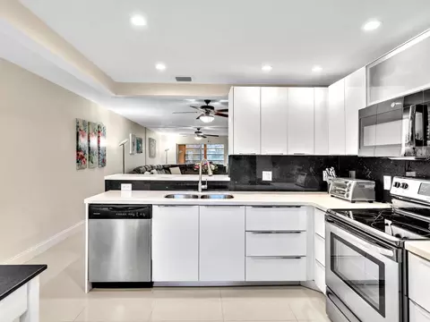 3501 Bimini Ln #N3, Coconut Creek, FL 33066