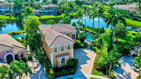 16330 Castello, Delray Beach, FL 33484