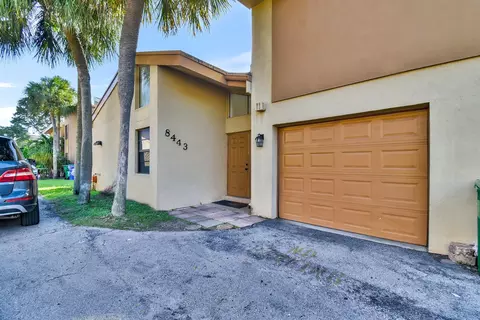 8443 W Missionwood #A-12, Miramar, FL 33025