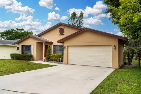 1531 SW 102nd Ter, Davie, FL 33324