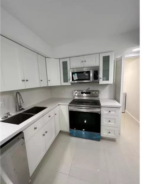 6200 NW 2nd Ave #118, Boca Raton, FL 33487