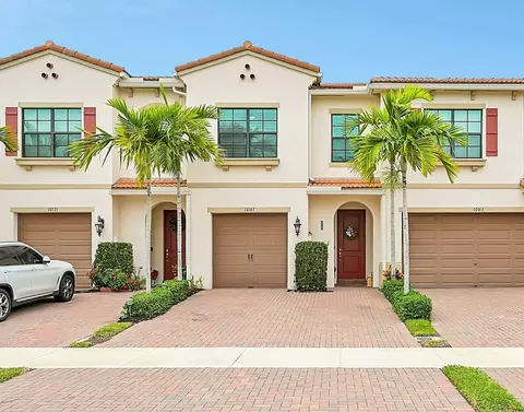 10167 Akenside Dr #10167, Boca Raton, FL 33428