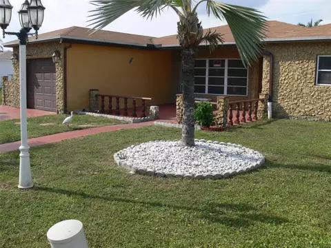 5040 SW 10th Ct, Margate, FL 33068