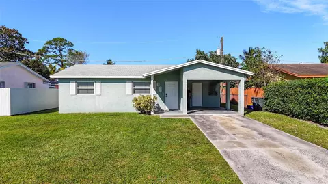 4599 Pruden Blvd, Lake Worth, FL 33463