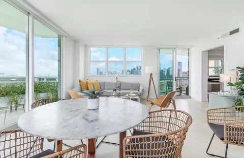 2475 Brickell Ave #1602, Miami, FL 33129