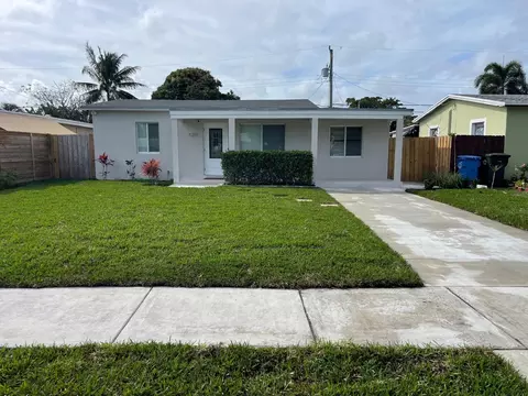 5217 NE 1st Ter, Oakland Park, FL 33334