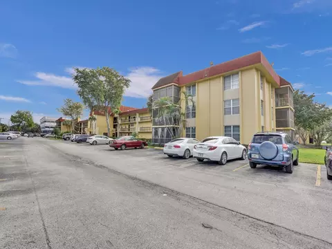 3195 Foxcroft Rd #F304, Miramar, FL 33025
